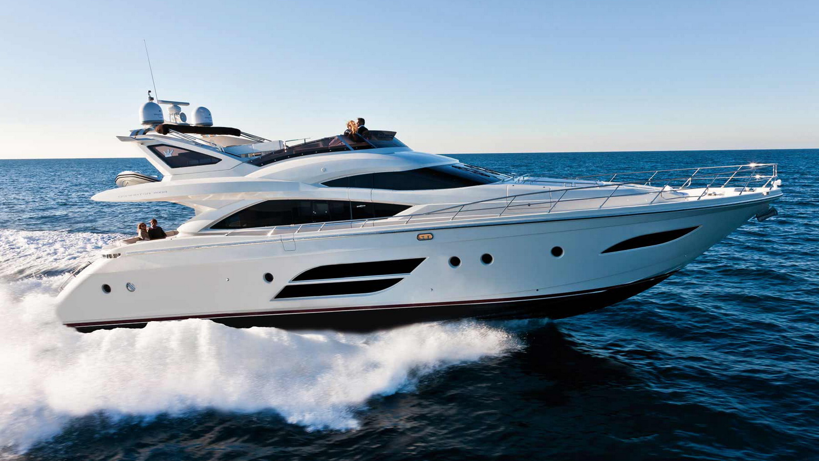 dominator 865 yacht price